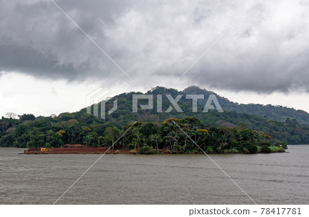 Sailing in to Gatun Lake - Panama Canal Sailing in to Gatun Lake - Panama Canal 78417781