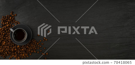 Hot coffee cup and coffee beans on black background top view Hot coffee cup and coffee beans on black background top view 78418065