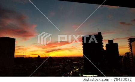 Sunrise 78423082