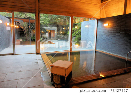 A modern hot spring inn A modern hot spring inn 78427527