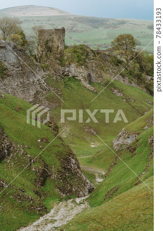 Cave Dale, Limestone Valley, Peak District National Park, Derbyshire, England, UK Cave Dale, Limestone Valley, Peak District National Park, Derbyshire, England, UK 78433193