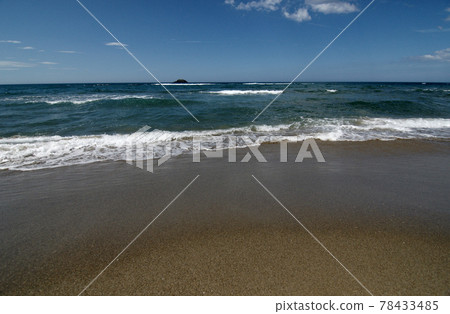 Tottori four seasons walk summer sand dunes Iwato Tottori four seasons walk summer sand dunes Iwato 78433485
