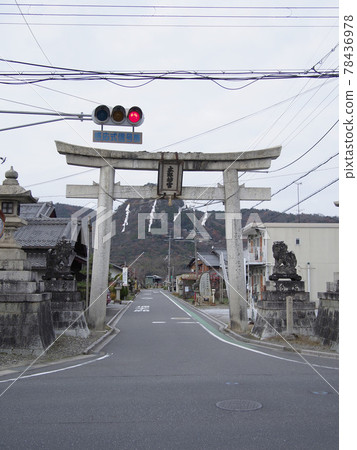 太魯堡與鳥居之路（滋賀縣東御市大涌町） 78436978