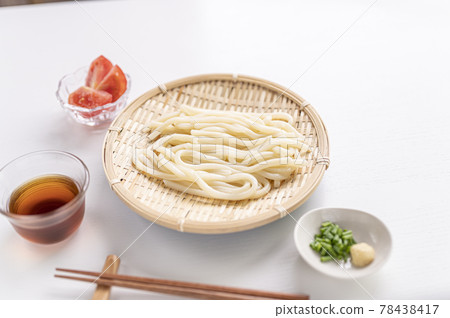 Refreshing Zaru udon in summer Refreshing Zaru udon in summer 78438417