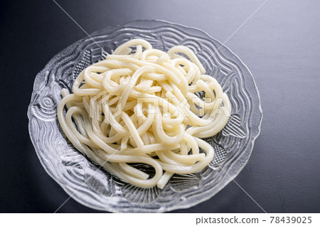 夏日清爽烏冬面 78439025