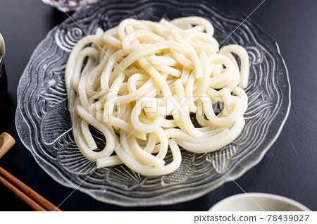 夏日清爽烏冬面 78439027