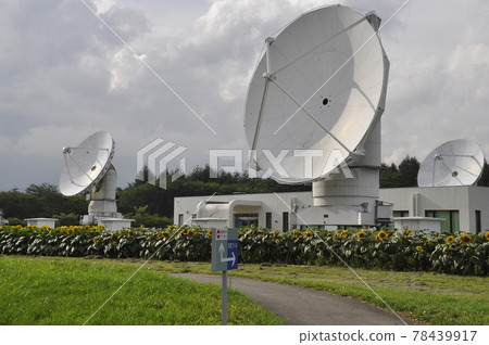 野邊山無線電天文台，高原上的天文台 78439917
