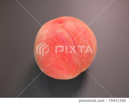 桃桃桃 78441386