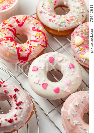 Donut 4 78442611