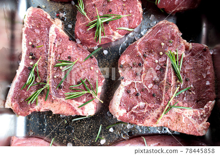 T bone steak raw veal meat. Aged angus tbone beef 78445858