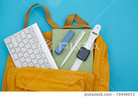 backpack, desk, laptop 78446053