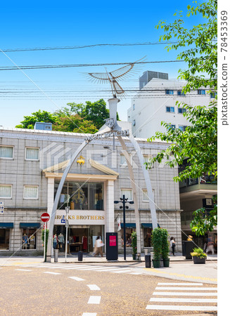 Yokohama Motomachi Phoenix Arch Vertical Composition Yokohama Motomachi Phoenix Arch Vertical Composition 78453369