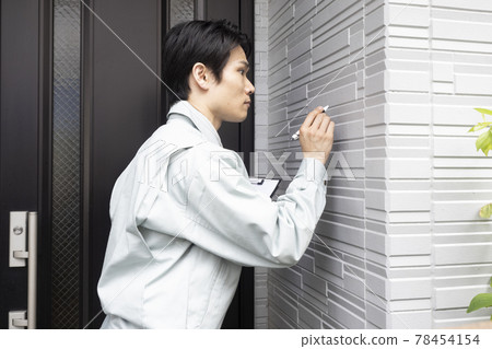 估價外牆畫的推銷員 估價外牆畫的推銷員 78454154