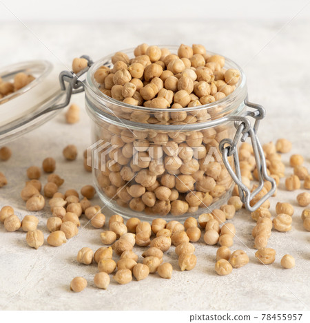Jar of raw dry chickpea Jar of raw dry chickpea 78455957