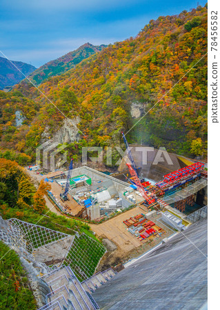 揚巴大壩施工現場 揚巴大壩施工現場 78456582