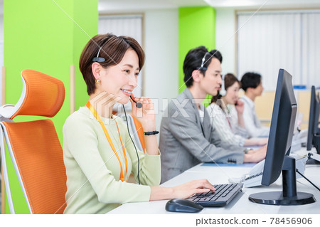 Call center staff office casual Call center staff office casual 78456906