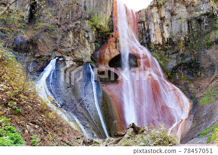 Kusatsu Town, Gunma Prefecture, Osen Waterfall 78457051