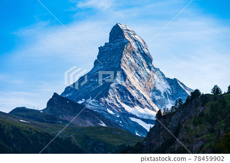 Matterhorn mountain range in Switzerland Matterhorn mountain range in Switzerland 78459902