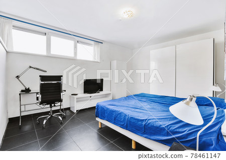 Luxury bedroom design 78461147