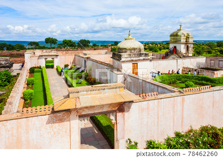 Maharani Shri Padmini Palace, Chittor Fort 78462260