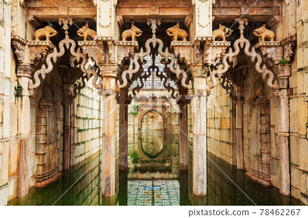 Raniji ki Baori stepwell, Bundi 78462267
