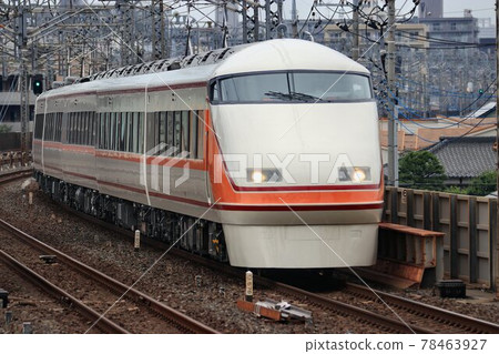 Original painting revived ... Wearing debut coloring and going to Nikko Road "Limited Express Spacia" primary color revival car 78463927