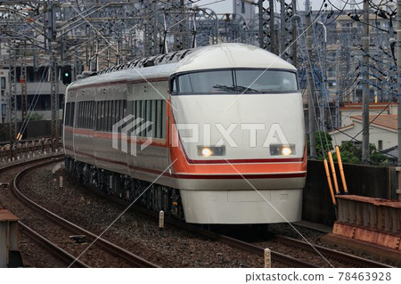 原畫復活... 穿著出道塗色前往日光路「特快Spacia」原色復活車 原畫復活... 穿著出道塗色前往日光路「特快Spacia」原色復活車 78463928