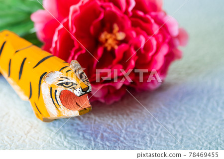 2022 Tiger year, peony and Sasano sword carved tiger 2022 Tiger year, peony and Sasano sword carved tiger 78469455