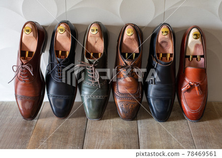 彩色皮鞋的照片 78469561