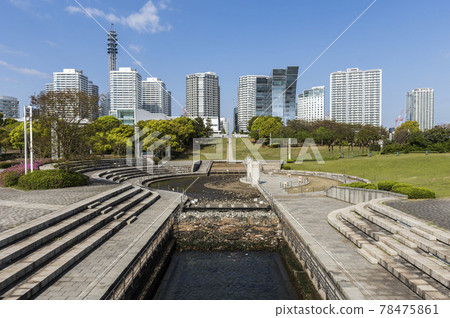 Yokohama Port Rinko Park Tide Pond 78475861