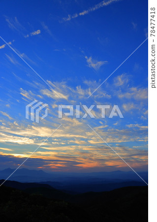 Clouds and mountains in the sunset sky View from Tsukayama Clouds and mountains in the sunset sky View from Tsukayama 78477418