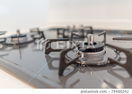 系統廚房三口燃氣灶 系統廚房三口燃氣灶 78480202