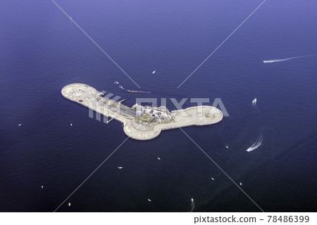 Aerial view of Fort No.2 off the coast of Futtsu City, Chiba Prefecture 78486399