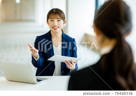 Interviewer Female personnel affairs Shooting cooperation: LINK FOREST Interviewer Female personnel affairs Shooting cooperation: LINK FOREST 78488336