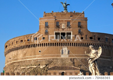 從聖天使橋看到的聖天使城堡 從聖天使橋看到的聖天使城堡 78488365