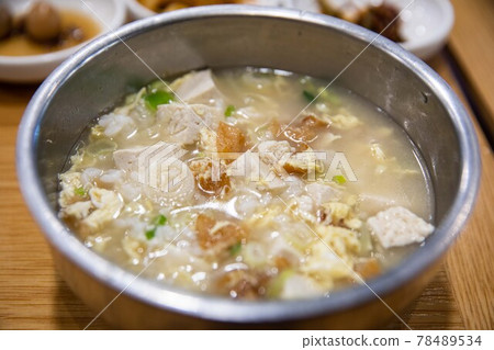 Light pollock soup with tofu, egg and green onion in dried pollack, traditional Korean food 78489534