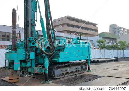 Pile driver image Pile driver image 78493997