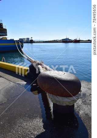 Bollard for mooring 78495656