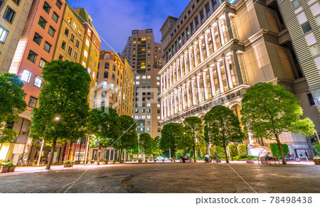 Overlooking the cityscape of Italia Street, which is popular for exploring the Tokyo cityscape of Japan (night view), Shiodome = Higashi-Shimbashi, Minato-ku, Tokyo 78498438