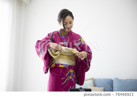 Online dressing yukata 78498921