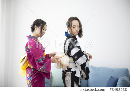 浴衣打扮 78498988