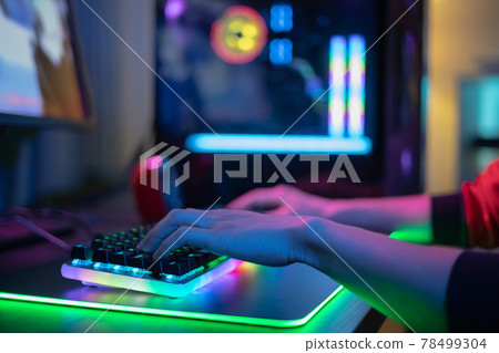 Esport RGB mouse and keyboard 78499304