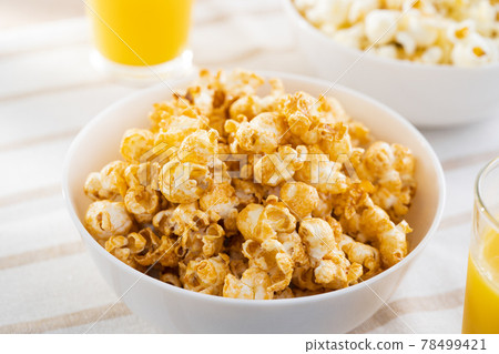 Popcorn  78499421