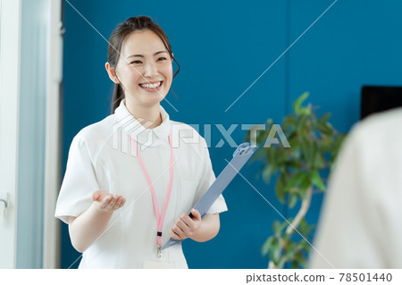 醫護人員女性女性 78501440