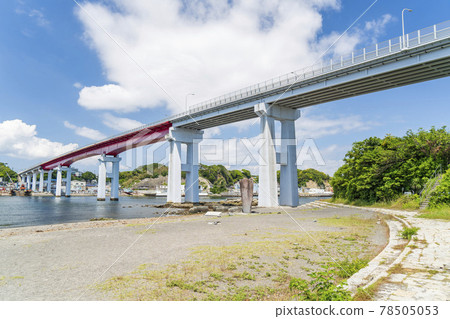 從三浦半島到城島的“城島大橋”[神奈川縣三浦市] 78505053
