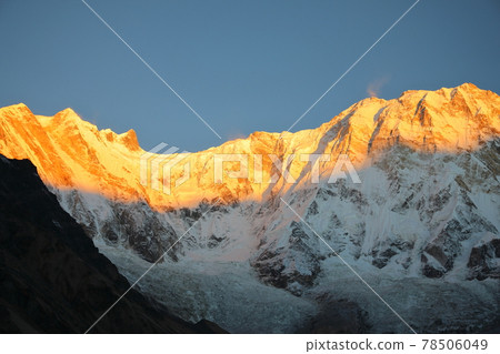 Sunrise seen from Annapurna Base Camp (Nepal) 78506049