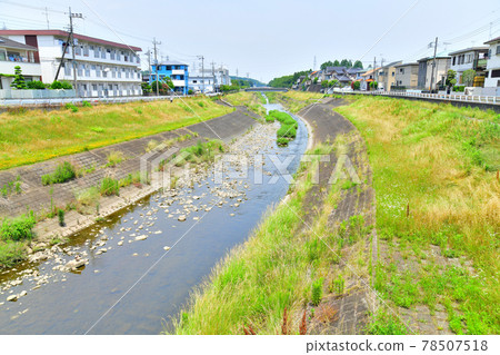 橫倉橋/從小栗川下游眺望（東京都八王子市）[2021.6] 78507518