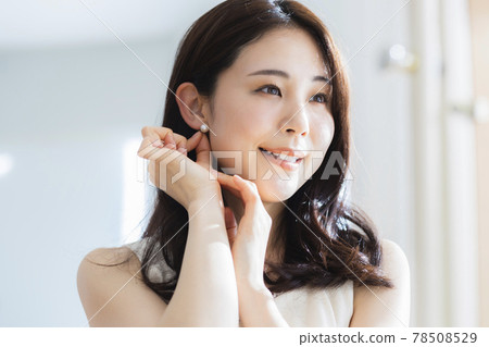 Female makeup beauty 78508529