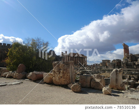 Baalbek, World Heritage Site in Lebanon Baalbek, World Heritage Site in Lebanon 78510136