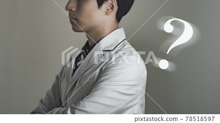 A doctor in a white robe A doctor in a white robe 78518597